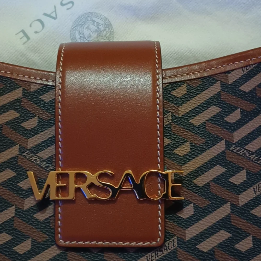 Versace Monogram Greca Coated Canvas Hobo bag w/Greca Printed Compact Zip Wallet - Picture 6 of 16